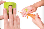 Palm Peeler fits in finger and palm