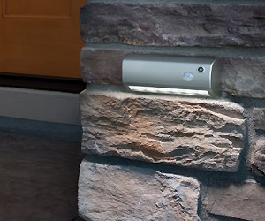 Portable Motion sensor led light for home use
