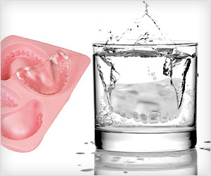 Teeth denture shaped ice cubes